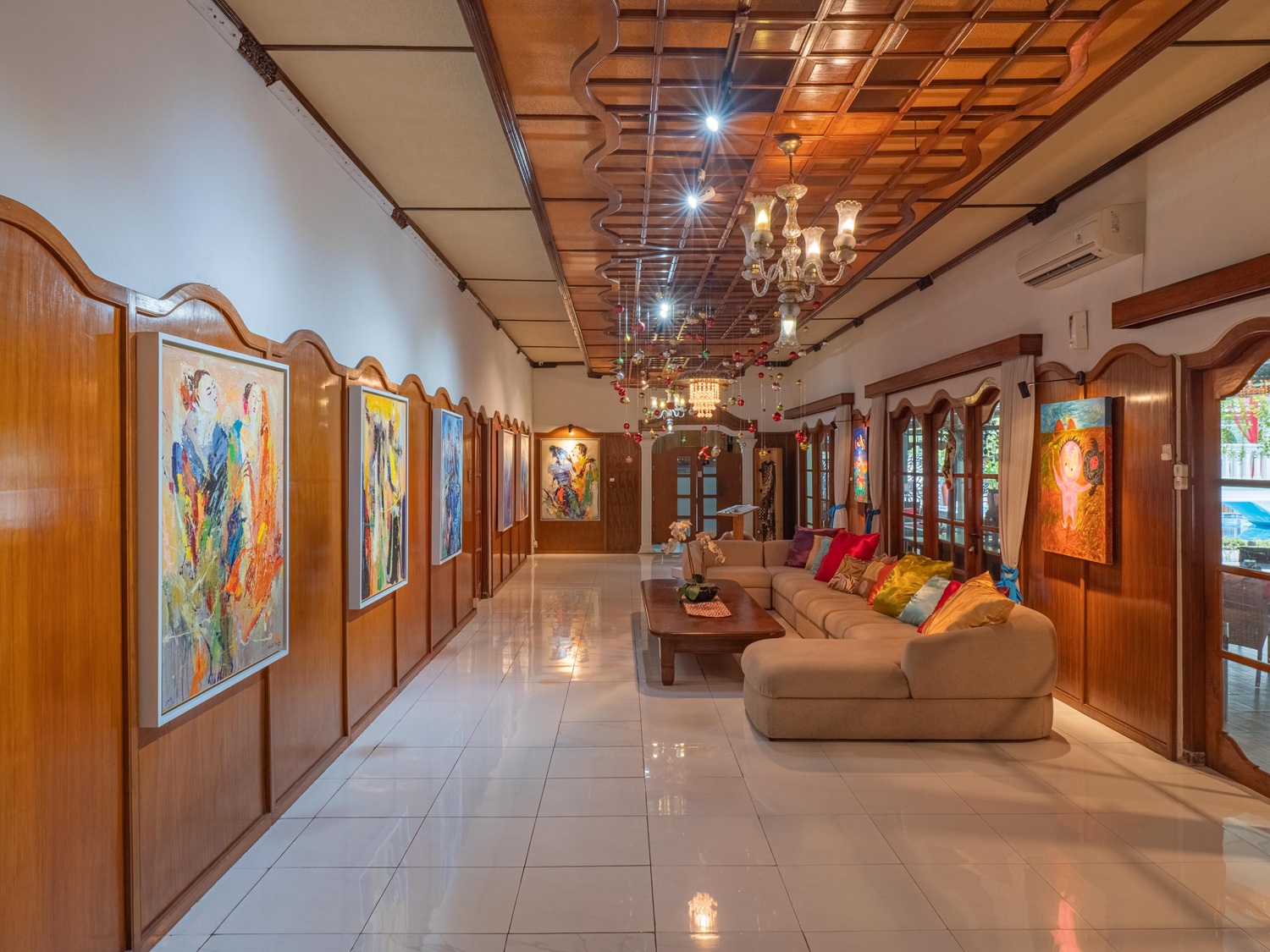 Art Gallery